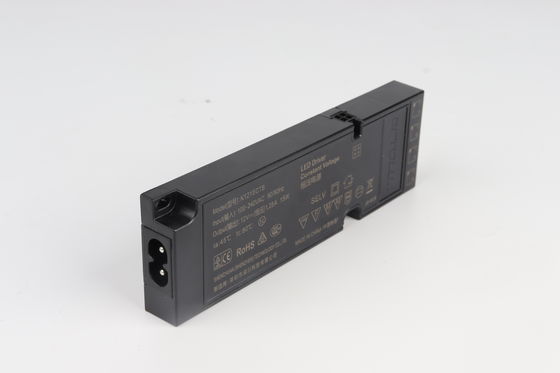 CTS Suporte de energia de tensão constante ultra-fina LED Driver 15W Potência de saída para comutação